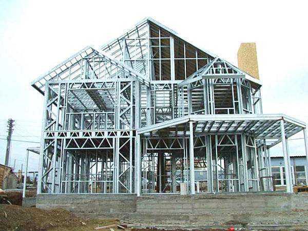 雅安钢结构建筑的腐蚀问题应该如何预防